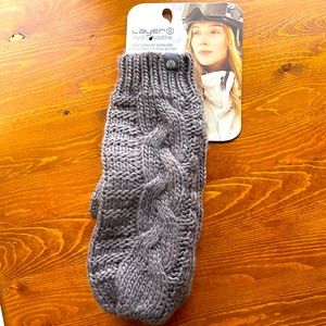 Layer 8 Knit Mittens